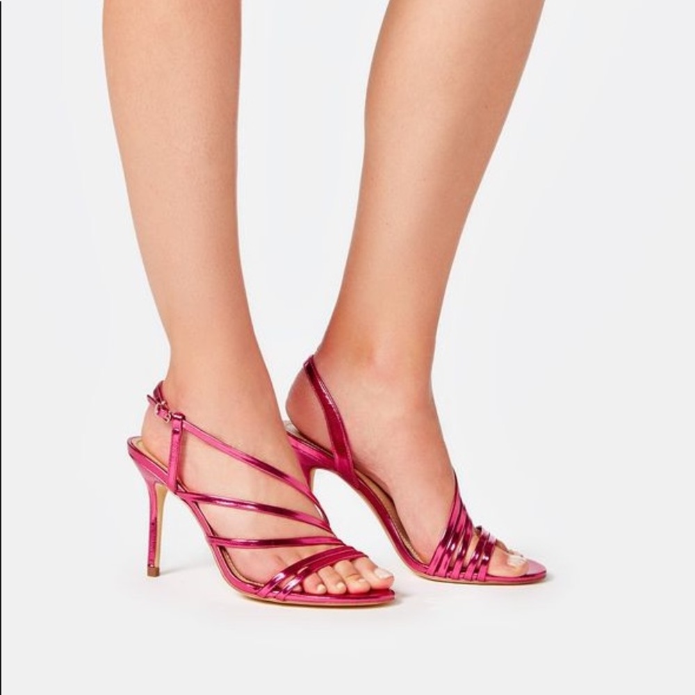 Donatelle Heeled Sandal in Fuchsia